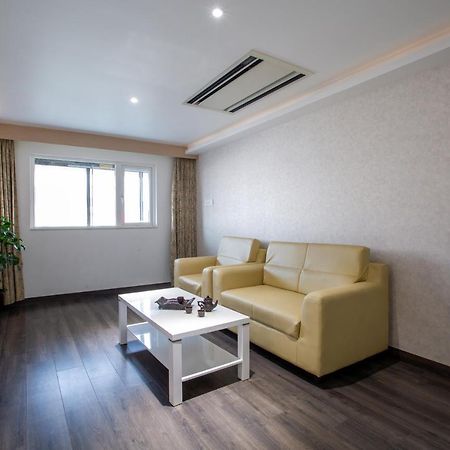 สารัธ กรันเด Hotel Pudukkottai ภายนอก รูปภาพ